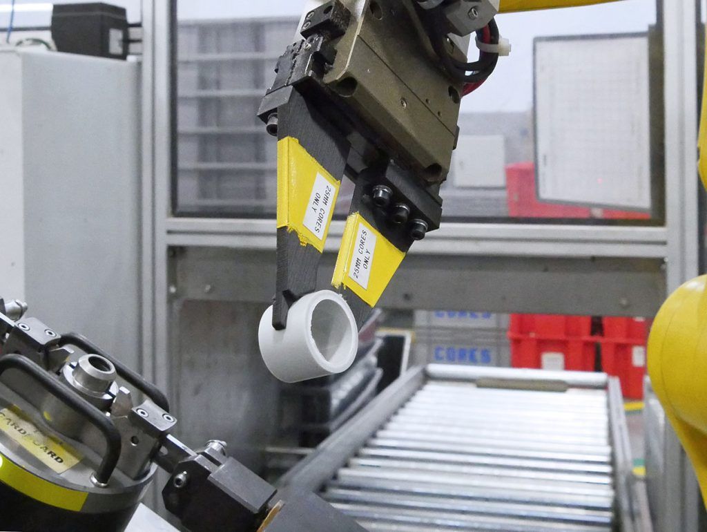 Garra robótica impresa em 3D com fibra de carbono